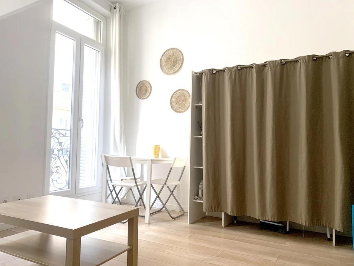 Sur Rbnb - Heros Apartment